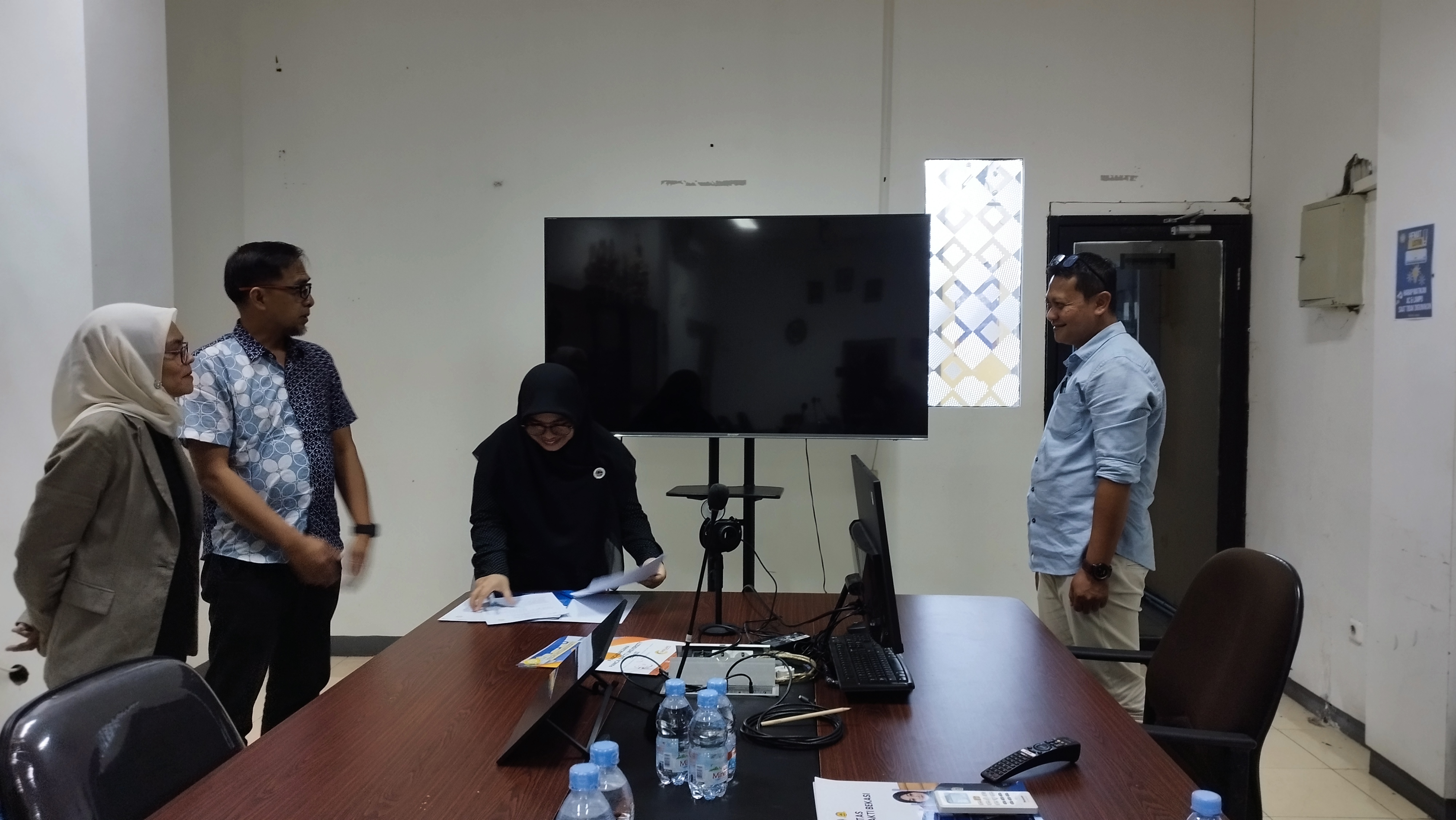 Kerjasama Fakultas Ekonomi dan Bisnis Dengan PT. ESDEA
