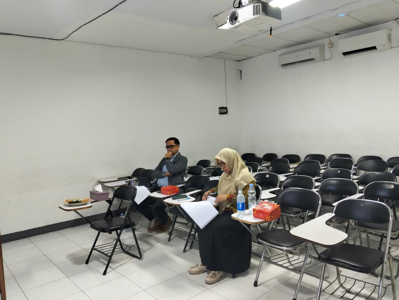 Sidang Skripsi Manajemen Semester Genap 2025/2026 Gelombang I