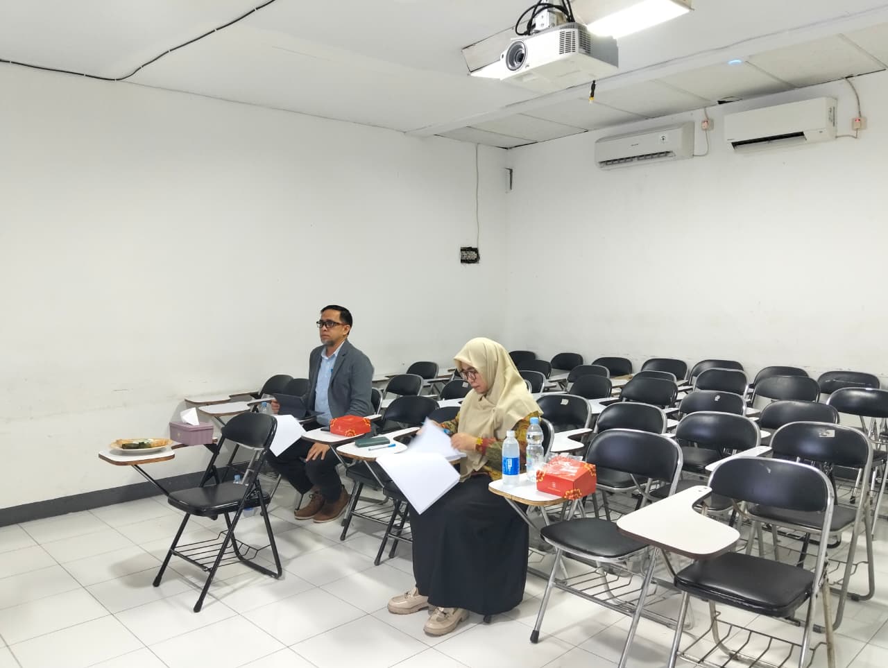 Sidang Skripsi Manajemen Semester Genap 2025/2026 Gelombang I