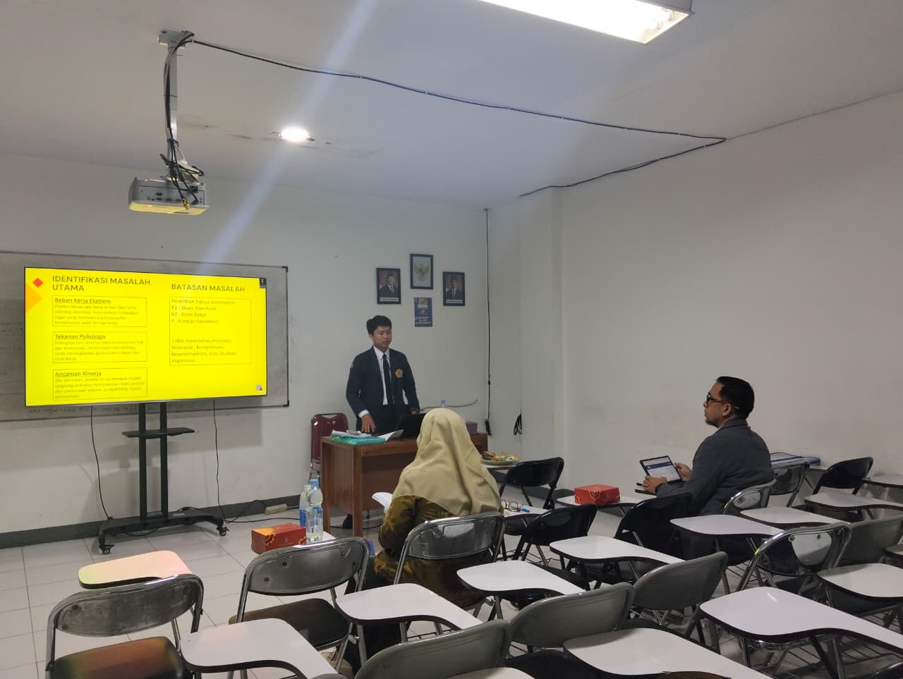 Sidang Skripsi Manajemen Semester Genap 2025/2026 Gelombang I