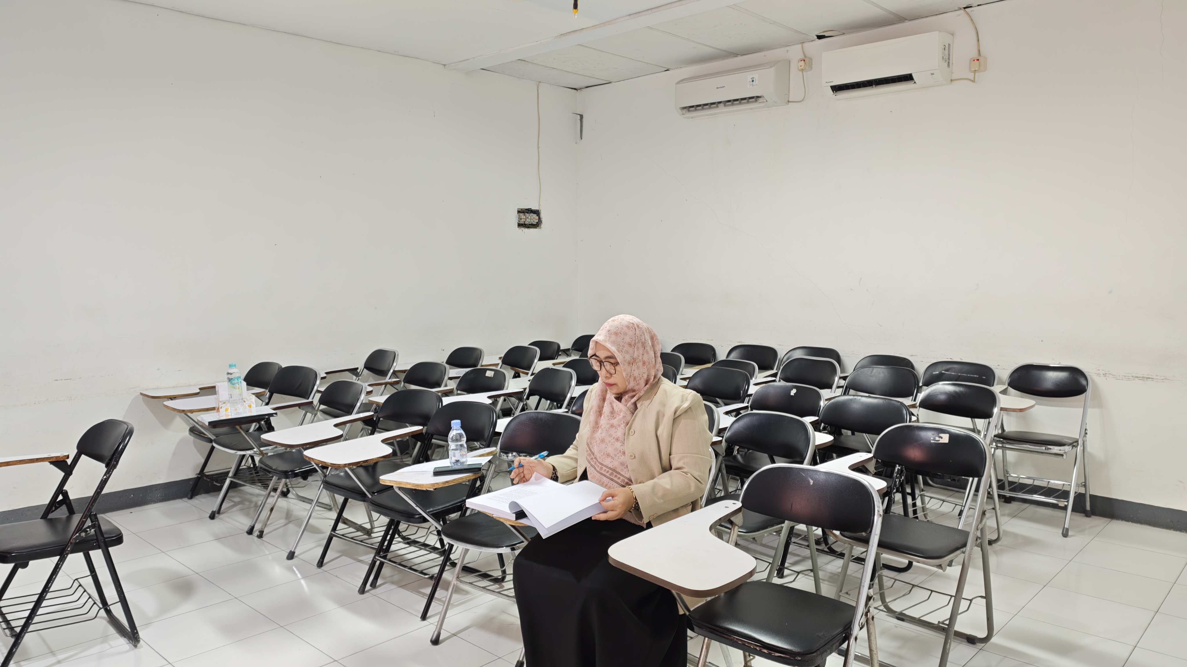 Sidang Skripsi Manajemen Semester Genap 2025/2026 Gelombang II