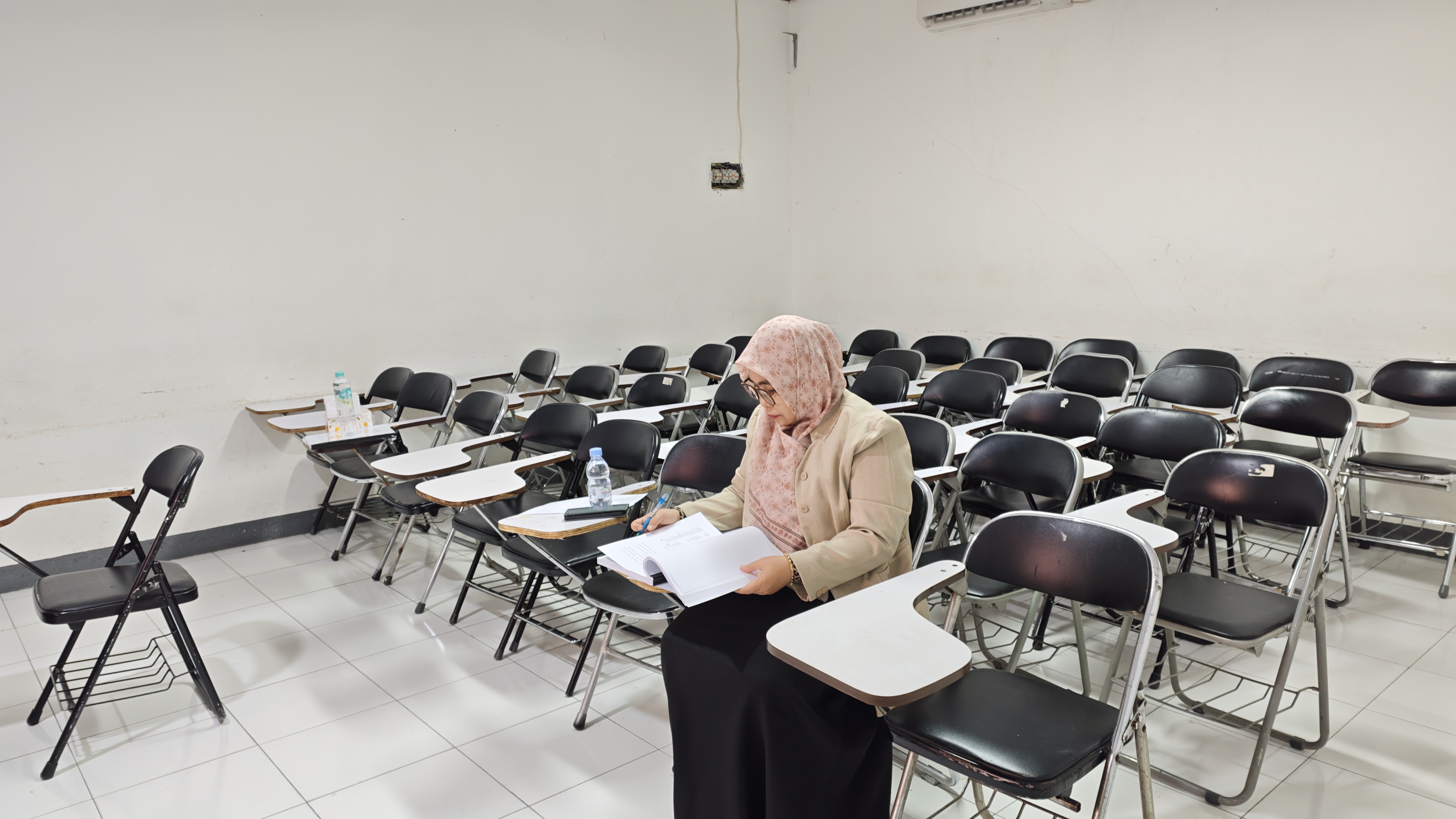 Sidang Skripsi Manajemen Semester Genap 2025/2026 Gelombang II