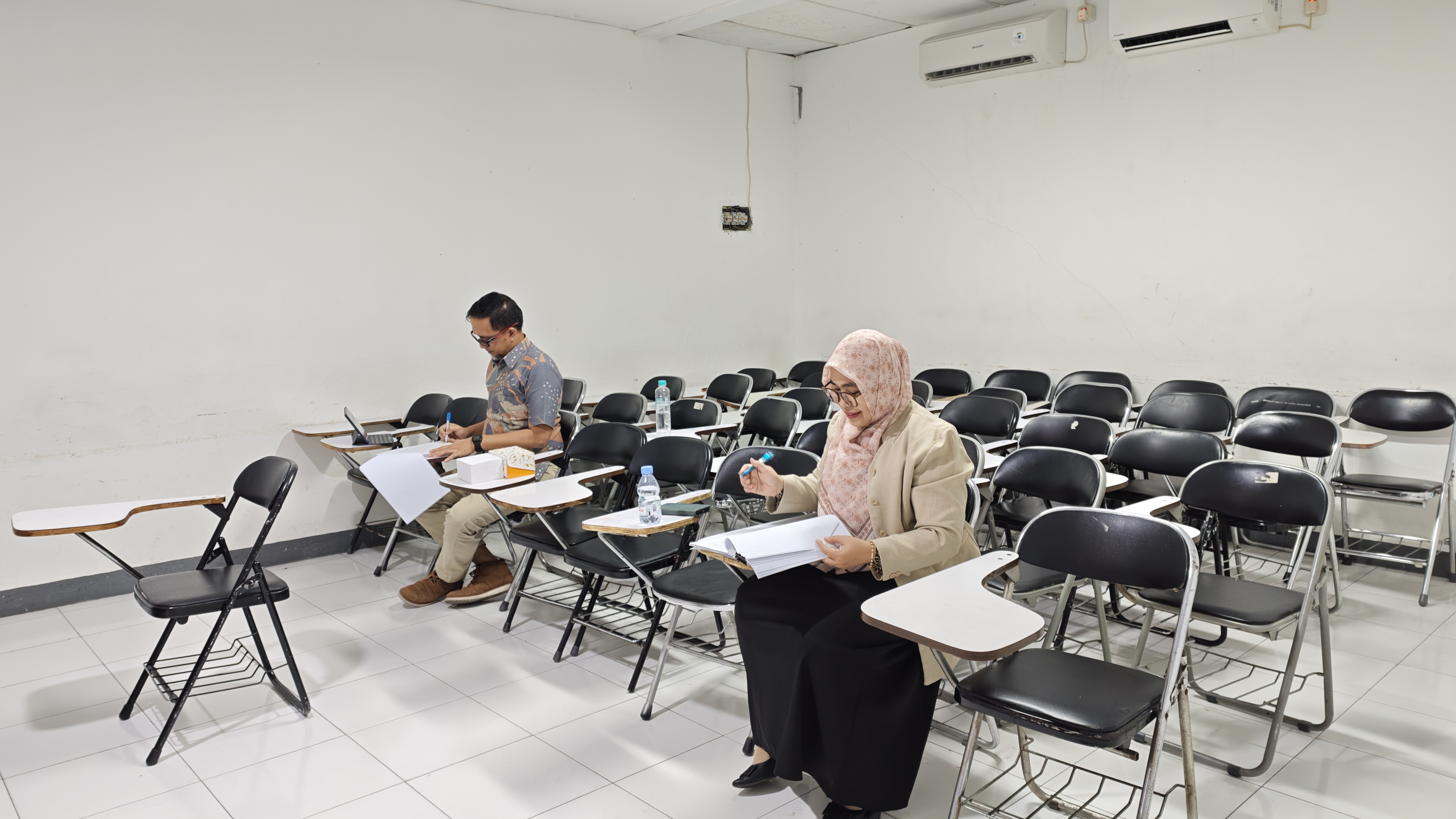 Sidang Skripsi Manajemen Semester Genap 2025/2026 Gelombang II