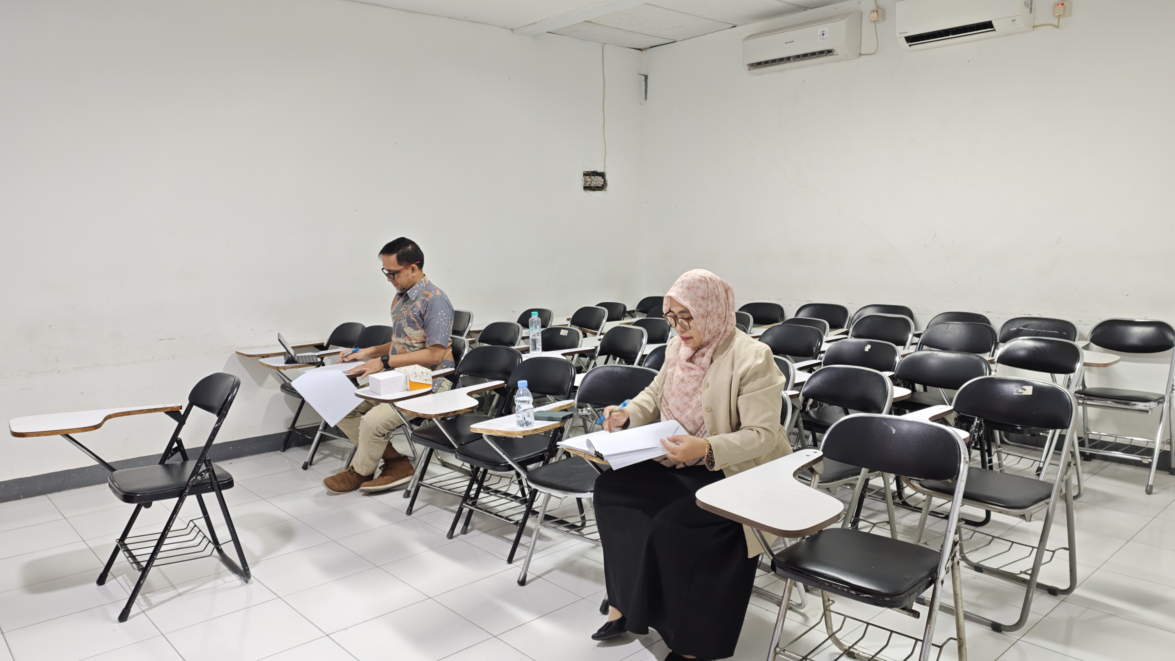 Sidang Skripsi Manajemen Semester Genap 2025/2026 Gelombang II