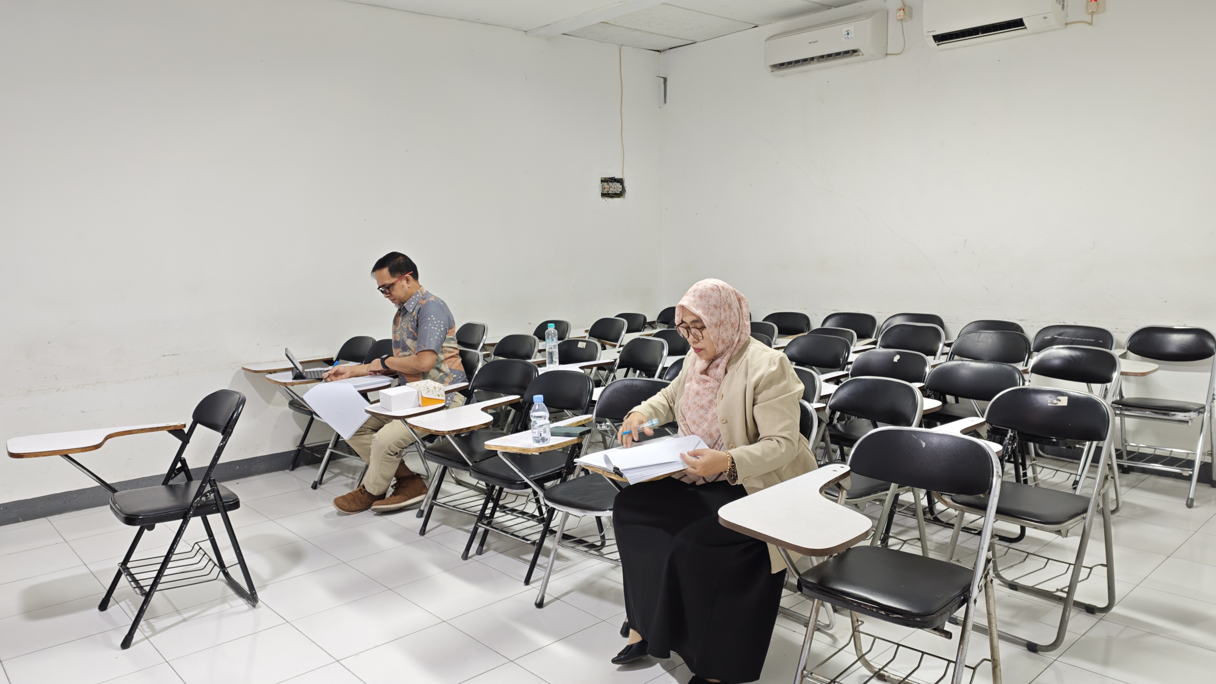 Sidang Skripsi Manajemen Semester Genap 2025/2026 Gelombang II